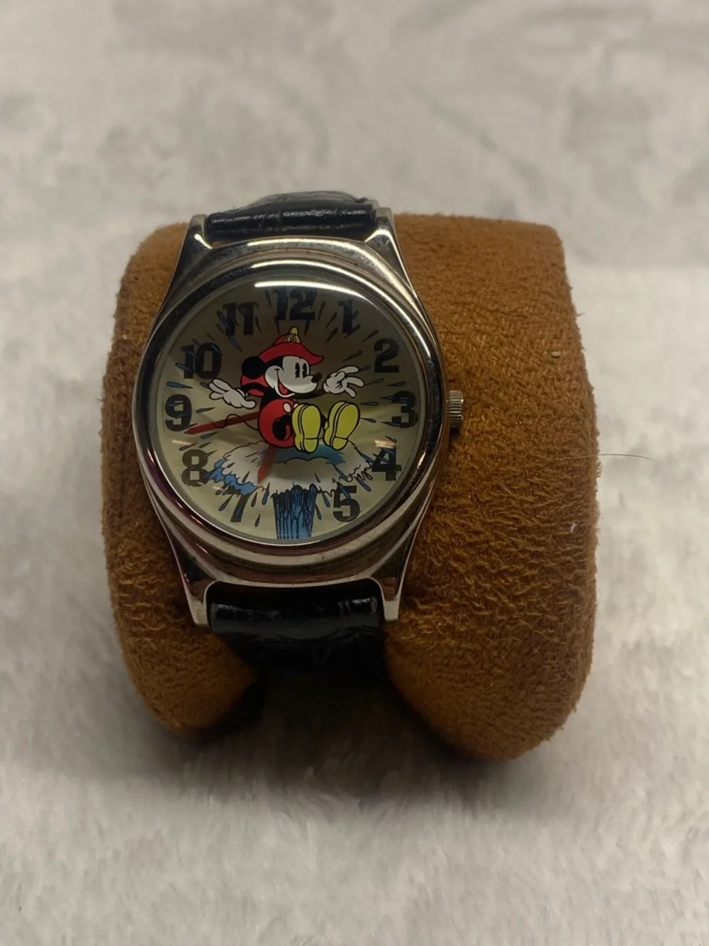 Disney Mickey Mouse Fireman Fire Brigade Animated Watch 35mm New Battery